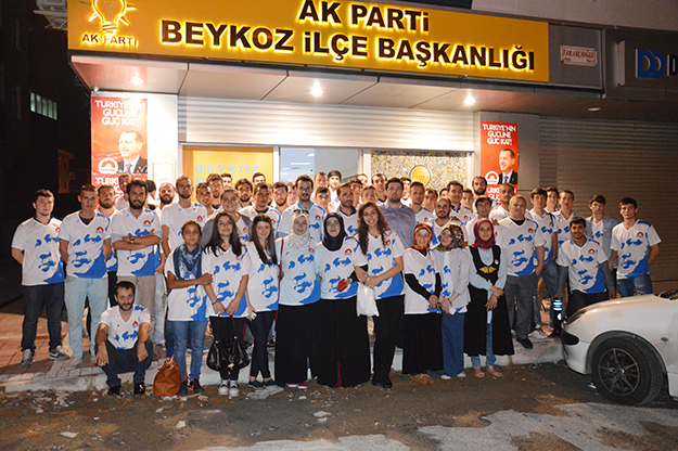 Erdoğan Gönüllüleri gece gündüz demiyor