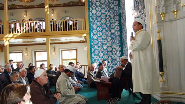 Kanlıca Tekke Camii ibadete açıldı