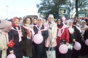 AK Partili kadınlardan karınca kararınca