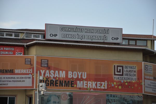 CHP Beykoz'da renk değiştirdi