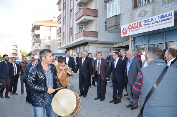 AK Parti’de Hasan Karakaya izdihamı