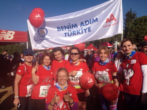 Beykoz'dan Antalya'ya 'Adım Adım koşmak' için gittiler