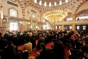 Şehit Savcı Mehmet Selim Kiraz Beykoz’da dualarla anıldı