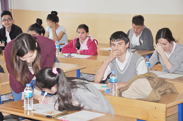 Beykoz'da öğrenciler TEOG heyecanı yaşadı