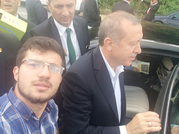 Cumhurbaşkanı Erdoğan, Beykoz’da sigara için durdu