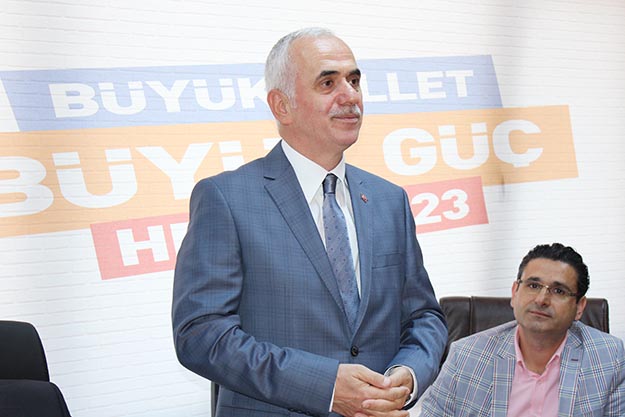 AK Partili Erol Kaya Beykoz’da ders verdi