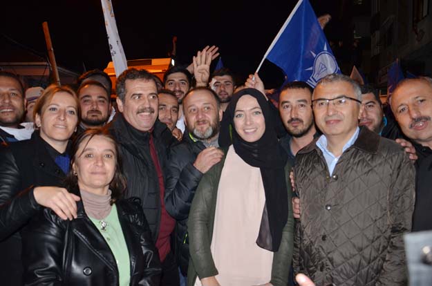 AK Parti Beykoz Teşkilatı zaferi böyle kutladı