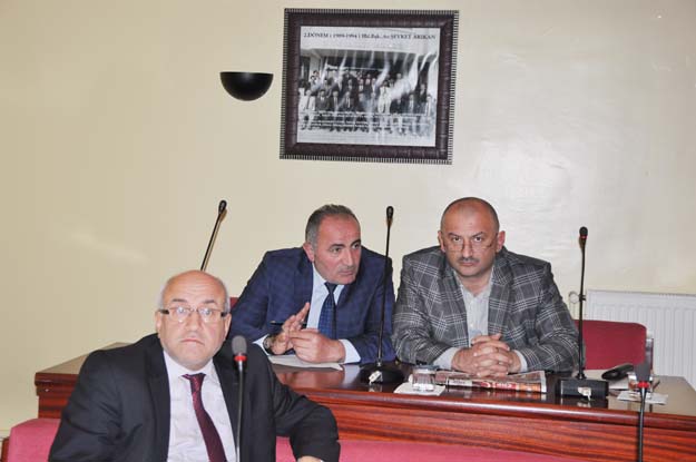 Beykoz Belediye Meclisi'nde seçim tartışması