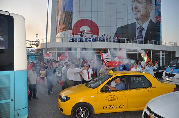 AK Parti Beykoz'da zafiyet ve skandal