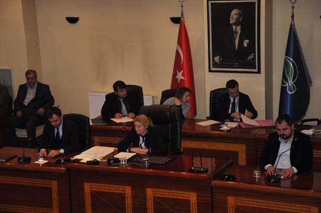 Belediye Meclisi'nde Vakıf tartışması