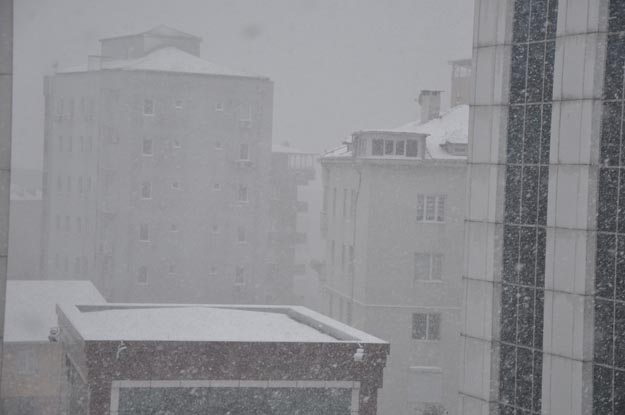 Beykoz'a ilk kar bugün düştü