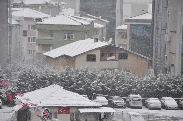 Beykoz'a ilk kar bugün düştü