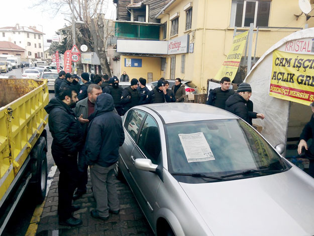 Beykoz'daki Şişe Cam işçilerine polis müdahalesi