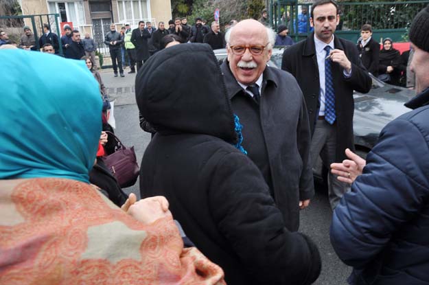Milli Eğitim Bakanı Avcı Beykoz'da karne dağıttı