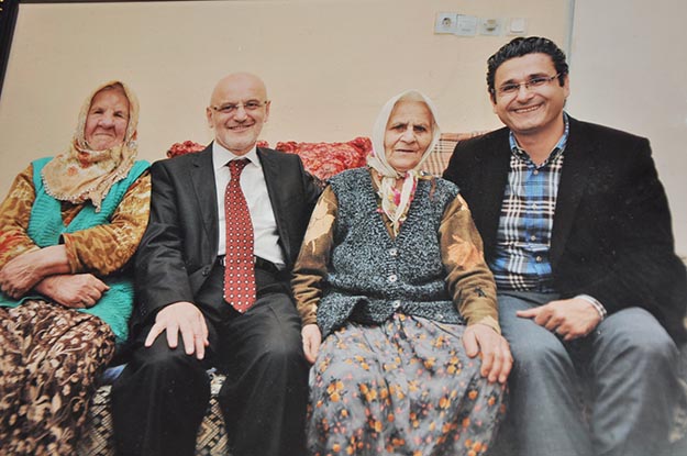 Umre Hacısı Muharrem Kaşıtoğlu'na ziyaretçi akını