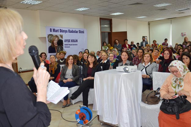 Ayşe Kulin Kadınlar Günü’nü Beykoz’da kutladı