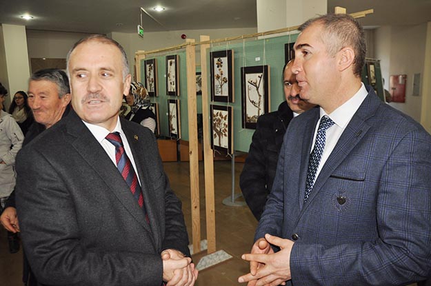 Beykoz'da taş sanat sergisi açıldı...