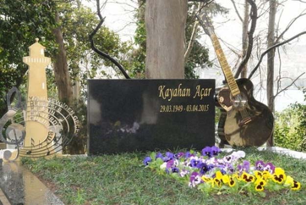 Kayahan’ın Kanlıca'daki kabri anıt mezara dönüştürüldü