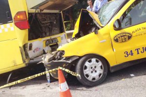 Beykoz Göksu yolunda trafik kazası... 1 kişi öldü