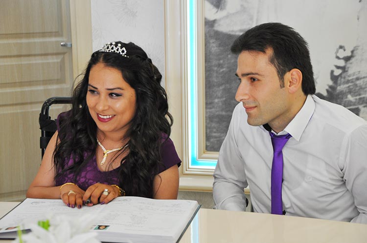 Beykoz'da nikah masası engel tanımıyor