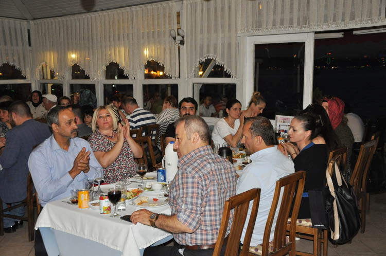 MHP Beykoz'dan Şehit Aileleri hassasiyeti