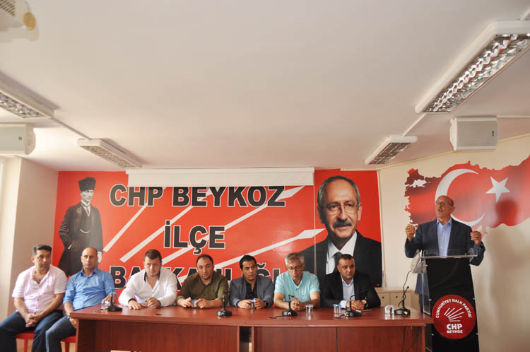 CHP Beykoz'un Bayram konuğu İlhan Kesici oldu