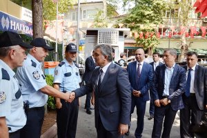 Abdullah Gül’den polislere moral ziyareti