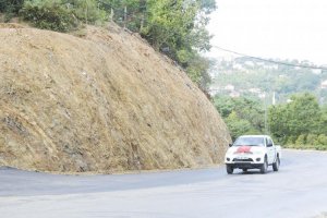 Beykoz’un yollarına 25 bin ton asfalt