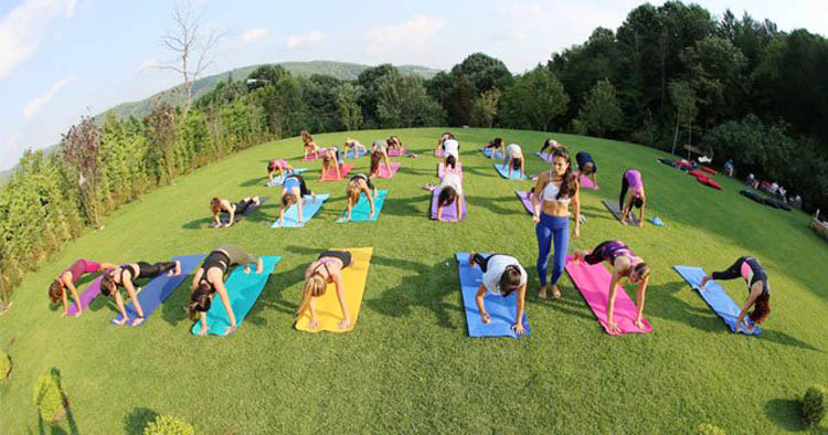 Beykoz ormanları yoga eğitimine ev sahipliği yapıyor