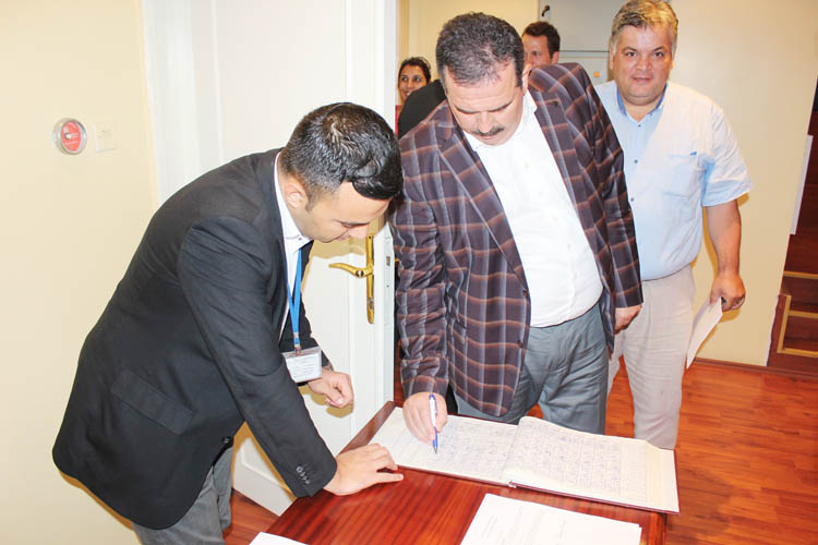 Beykoz'da AK Parti ve CHP Meclis üyeleri sözleşti