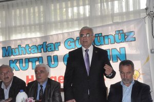 AK Parti Beykoz’da muhtarlarla kahvaltı yaptı
