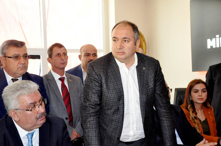 MHP Beykoz'da yeni ilçe merkezini açtı