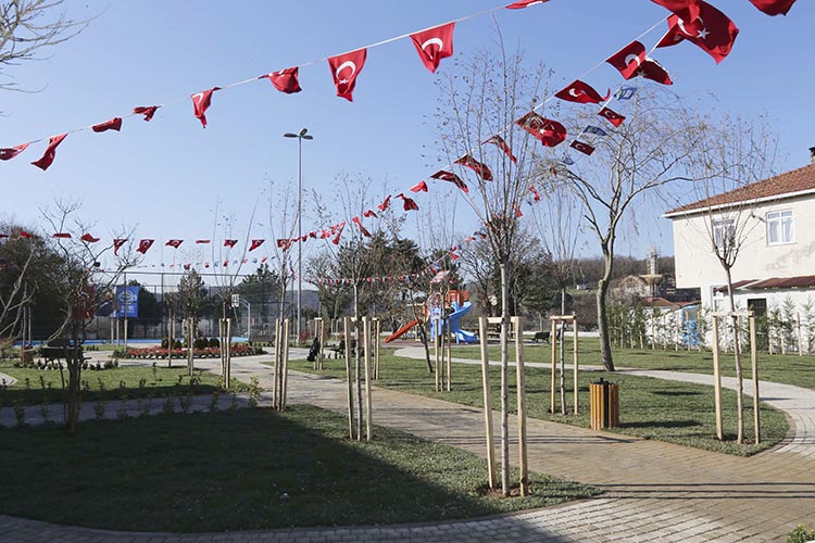 Beykoz Belediyesi İshaklı’ya park yaptı