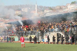 Beykozspor, derbiyi 2 golle kazandı