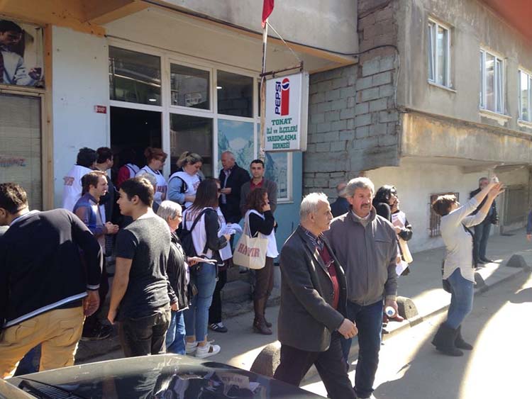 CHP Beykoz’da sokak sokak, kapı kapı…