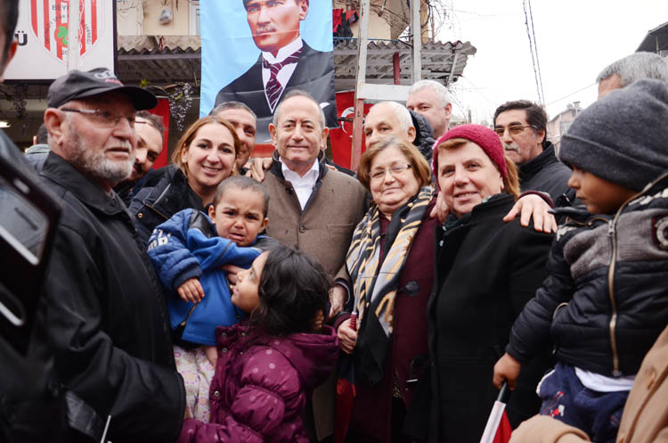 CHP'li Akif Hamzaçebi Beykoz'dan umutlu