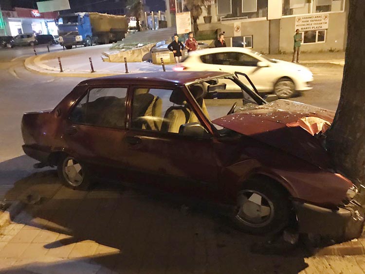 Beykoz’da gençler kazayı ucuz atlattı…