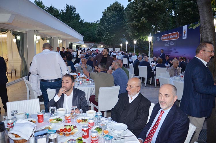 AK Parti Beykoz, iş dünyası ve bürokratları ağırladı