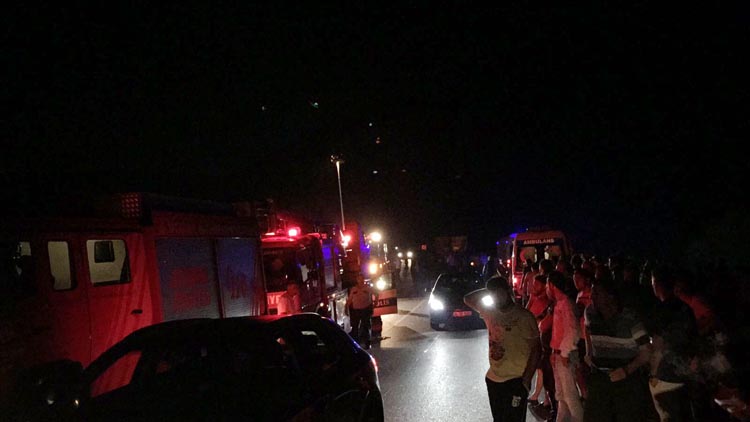 Beykoz Riva yolunda dehşet kaza… 2 ölü 1 yaralı