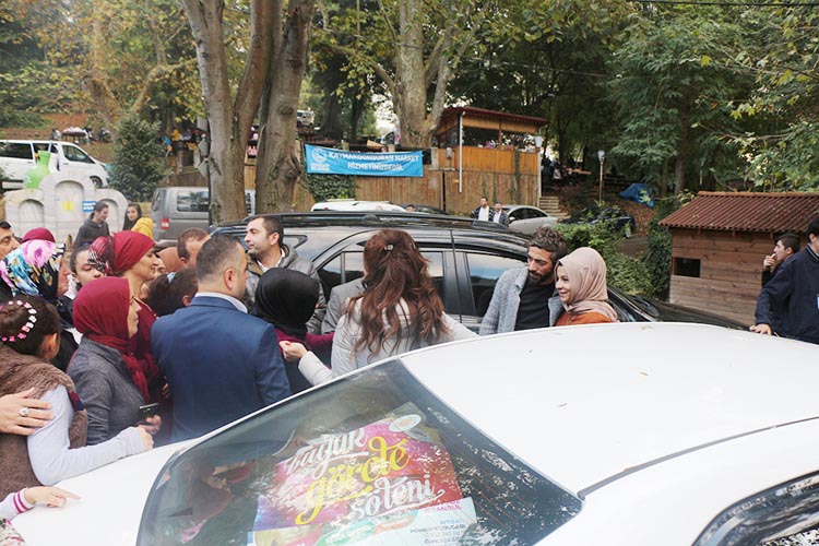 Resul Dindar Beykoz'da Görele Şenliği'nde katıldı