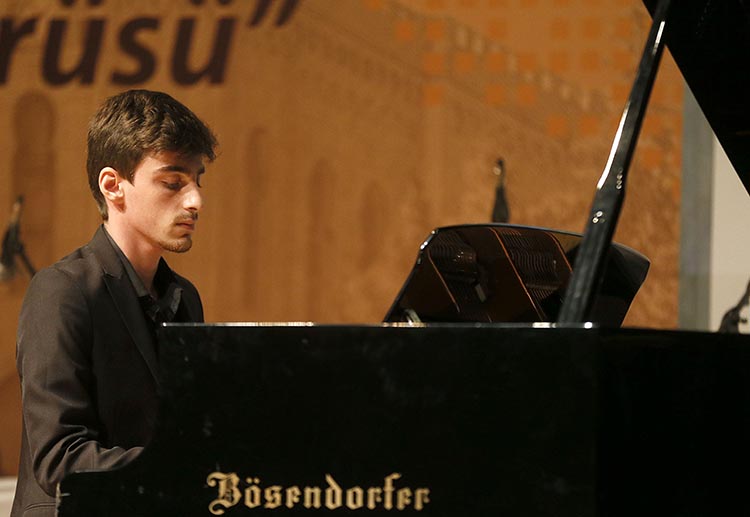 Beykoz’un Mozart’ı İstanbul’a konser verdi