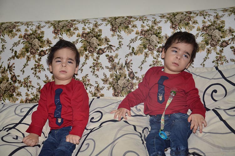 İkiz bebekler Beykoz’dan destek bekliyor