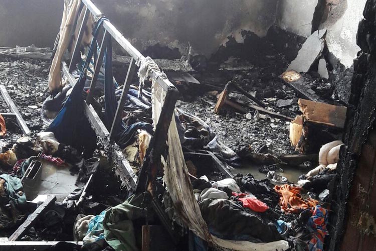 Beykoz'da dört yaşındaki çocuk evi yaktı