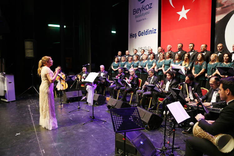 Şef Nevin Çalışkan'ın 2018 konserleri başladı