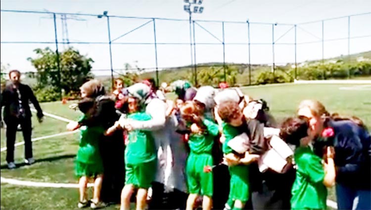 Beykoz’da spor kulüpleri anneleri unutmadı