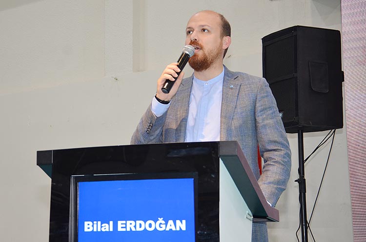 Bilal Erdoğan Beykoz’da gençlerle buluştu
