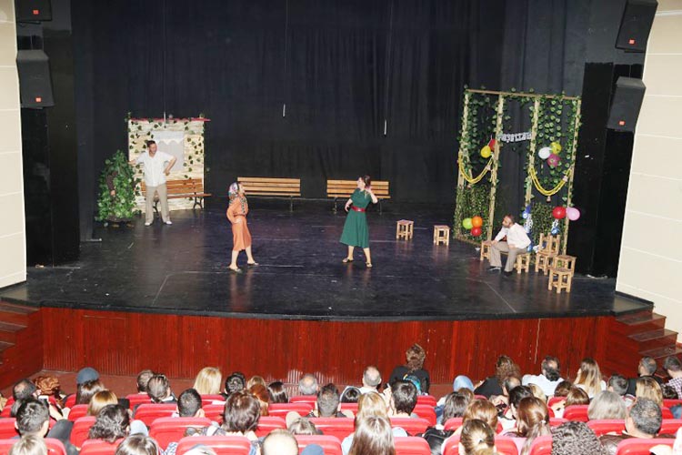 Beykoz'da mahalle ve Avrupa kültürleri sahnede