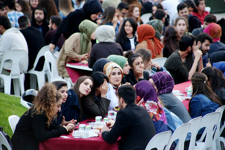 Beykoz'da 2 bin üniversiteli iftarda buluştu