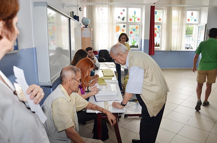 Beykoz’da Seçim 2018… Kim nerede oy kullandı?