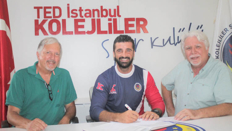 TED İstanbul Koleji'nde imzalar peş peşe geldi